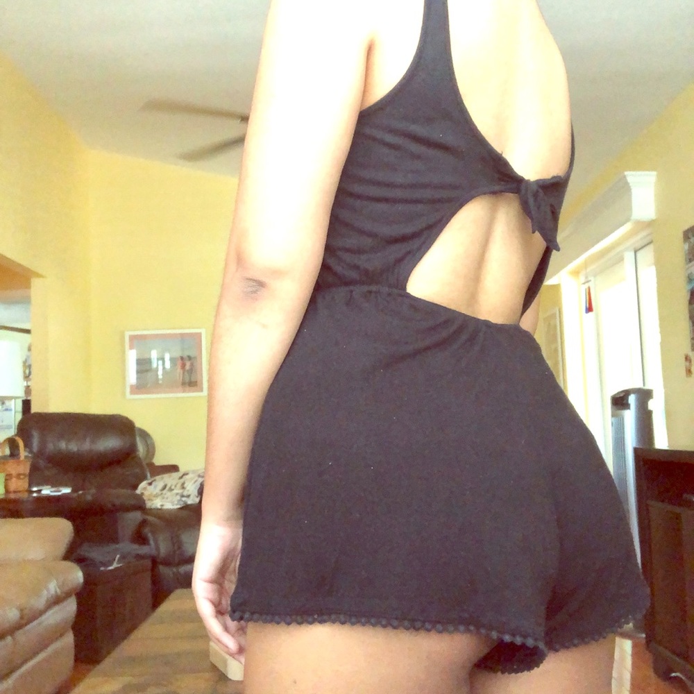 Hollister romper